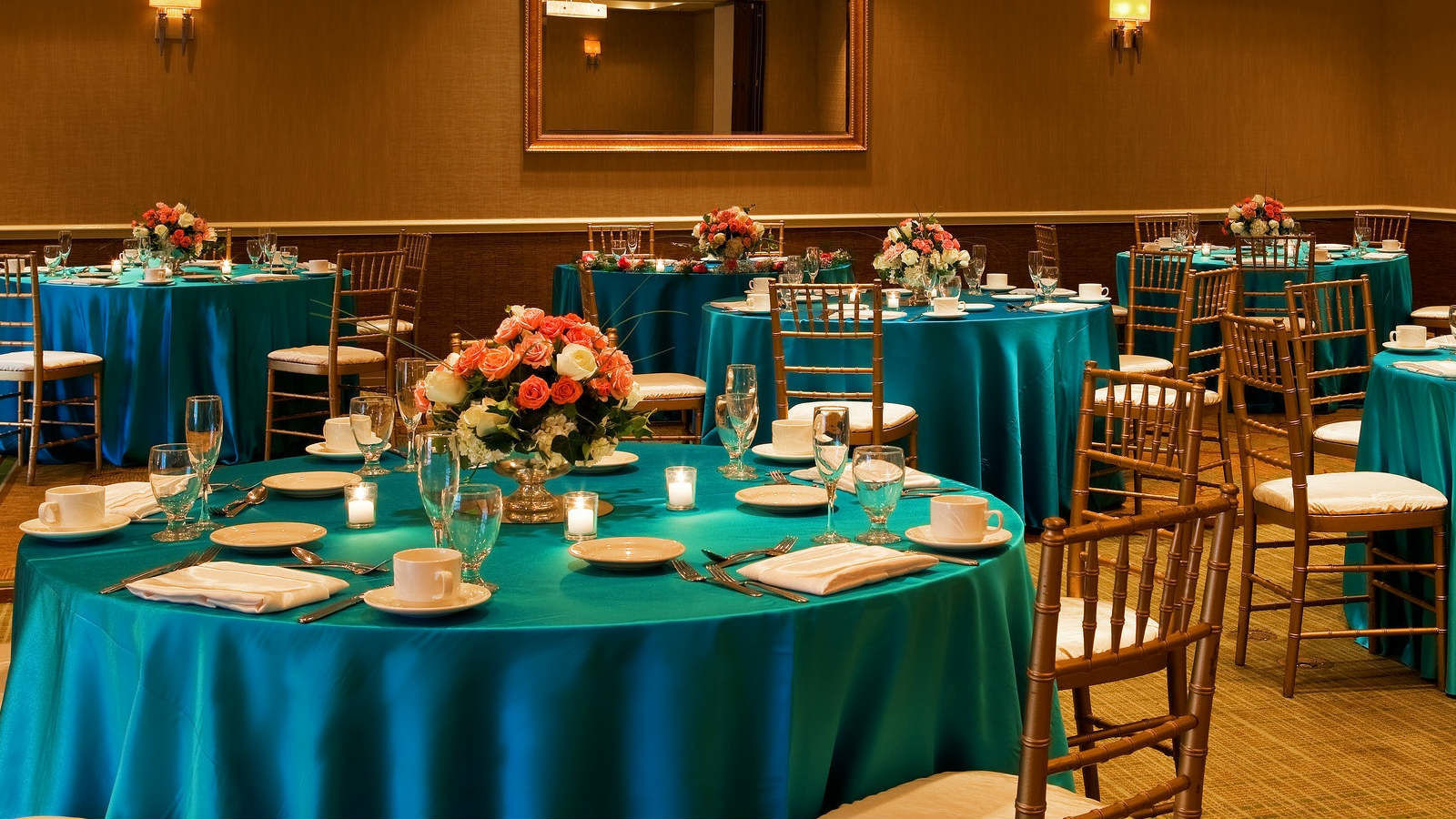 Alexandria, VA Wedding Venues | Sheraton Suites Old Town Alexandria